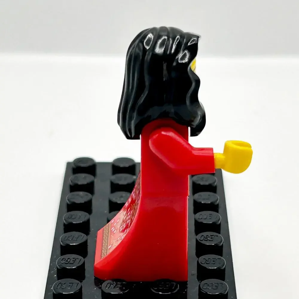 Lego Year Of The Rabbit Woman Chinese New Year Candle Minifigure BAM